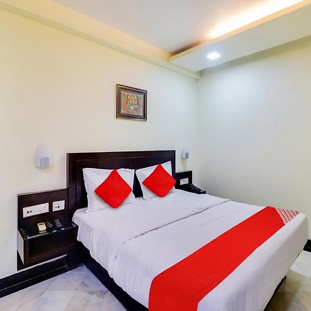 Oyo Flagship Hotel Rudra Palace 아그라 외부 사진