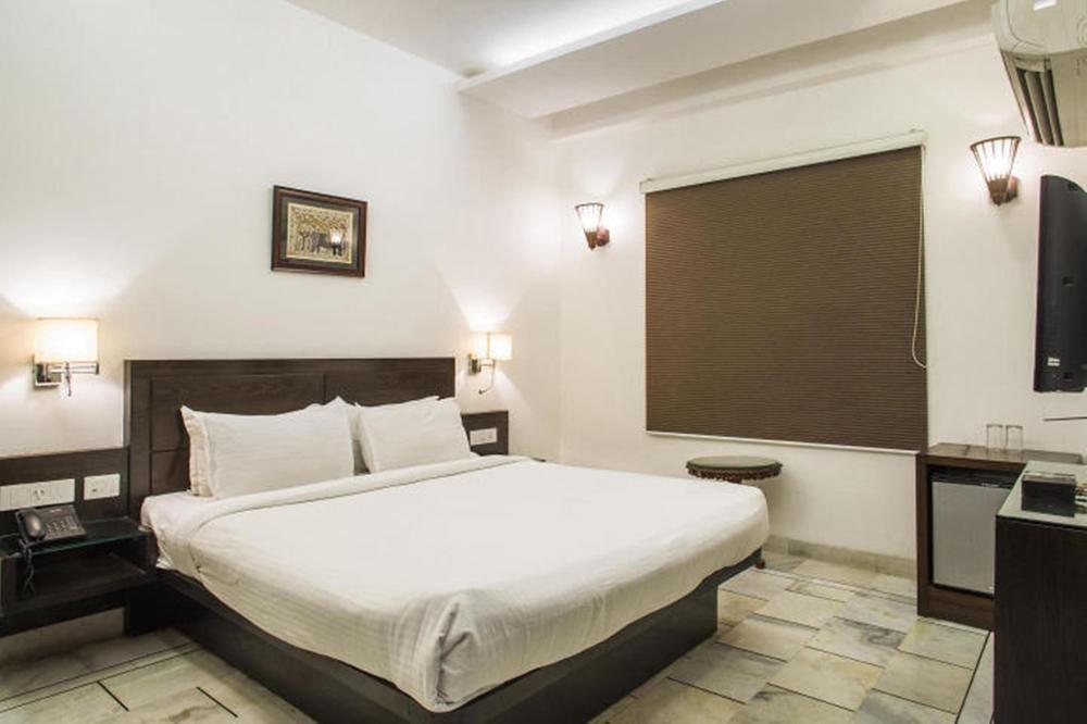 Oyo Flagship Hotel Rudra Palace 아그라 외부 사진