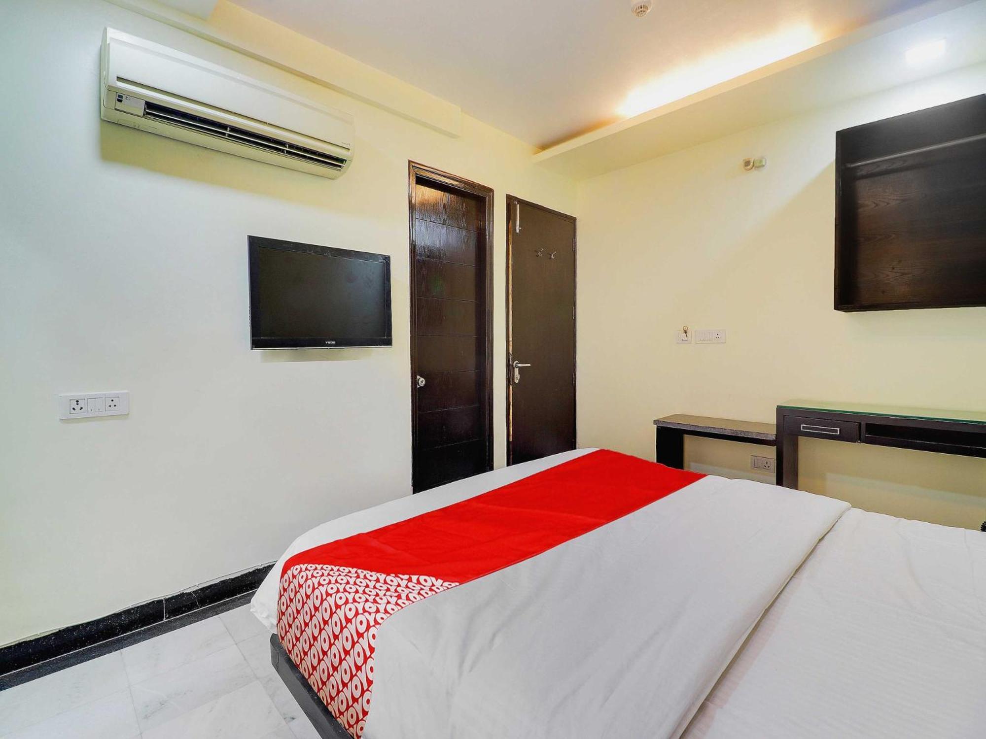 Oyo Flagship Hotel Rudra Palace 아그라 외부 사진
