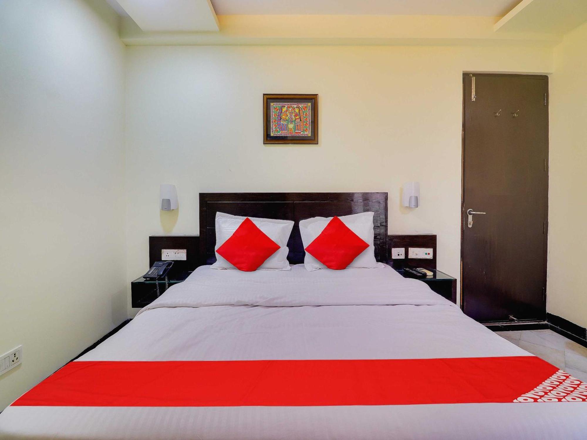Oyo Flagship Hotel Rudra Palace 아그라 외부 사진