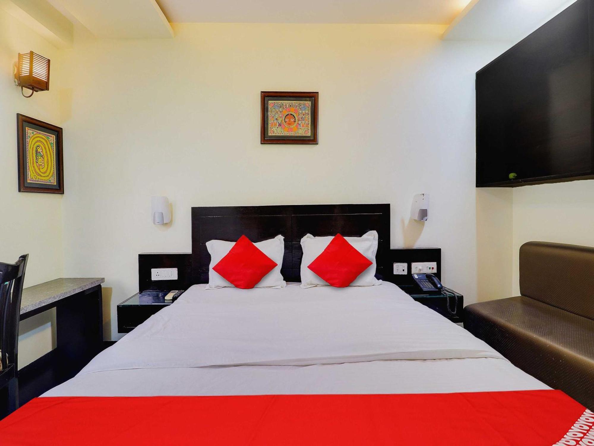 Oyo Flagship Hotel Rudra Palace 아그라 외부 사진