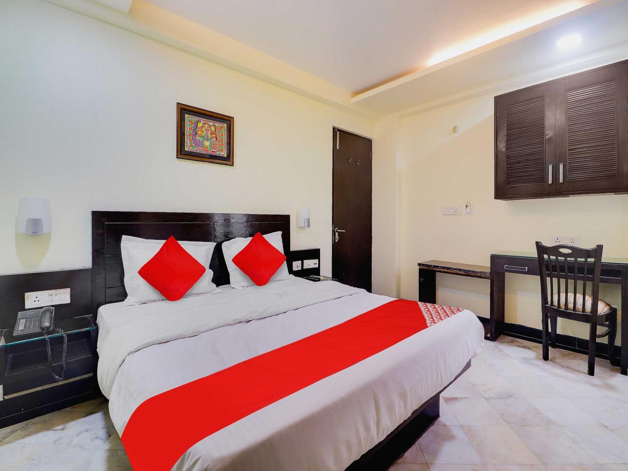 Oyo Flagship Hotel Rudra Palace 아그라 외부 사진