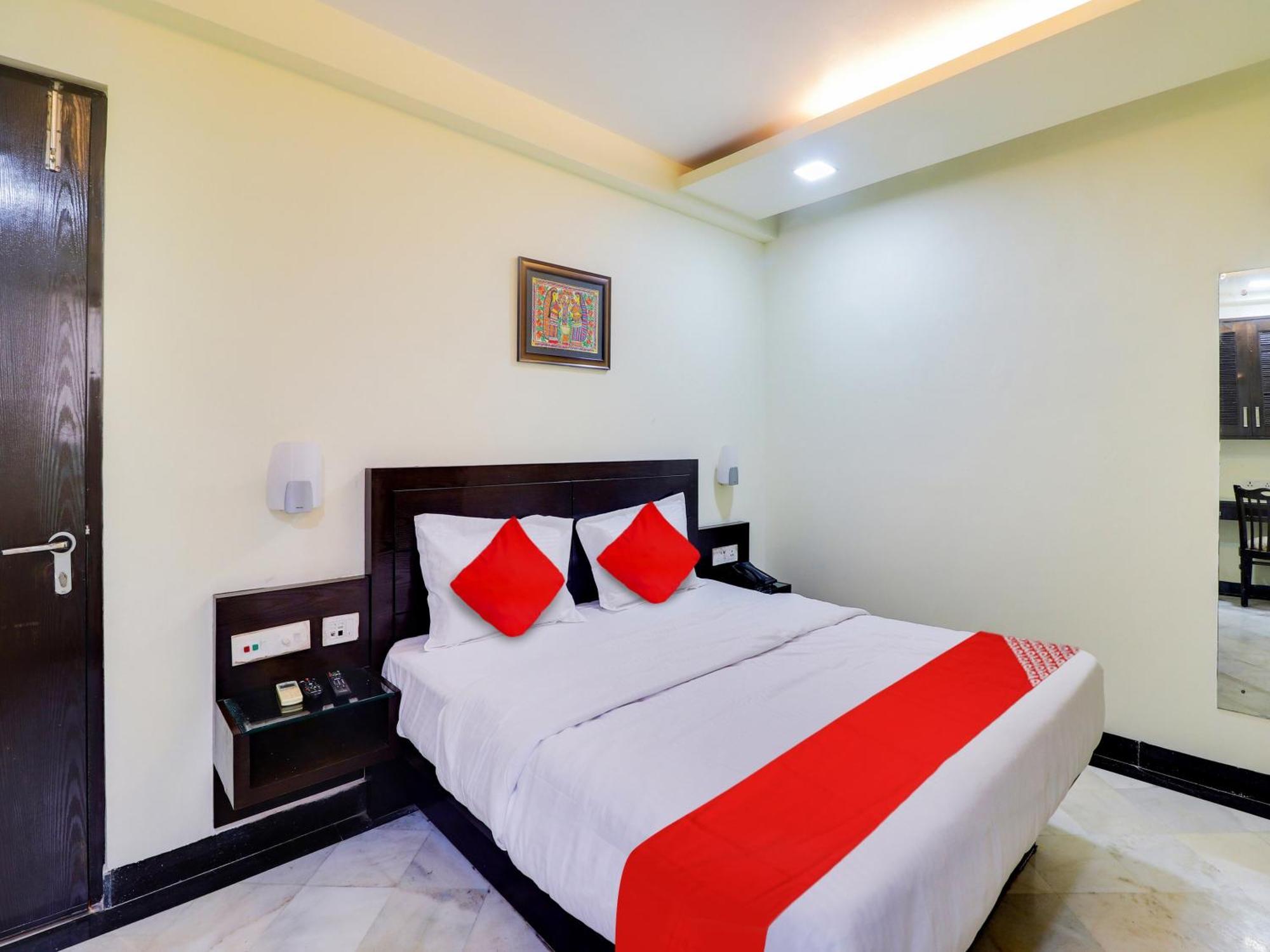 Oyo Flagship Hotel Rudra Palace 아그라 외부 사진