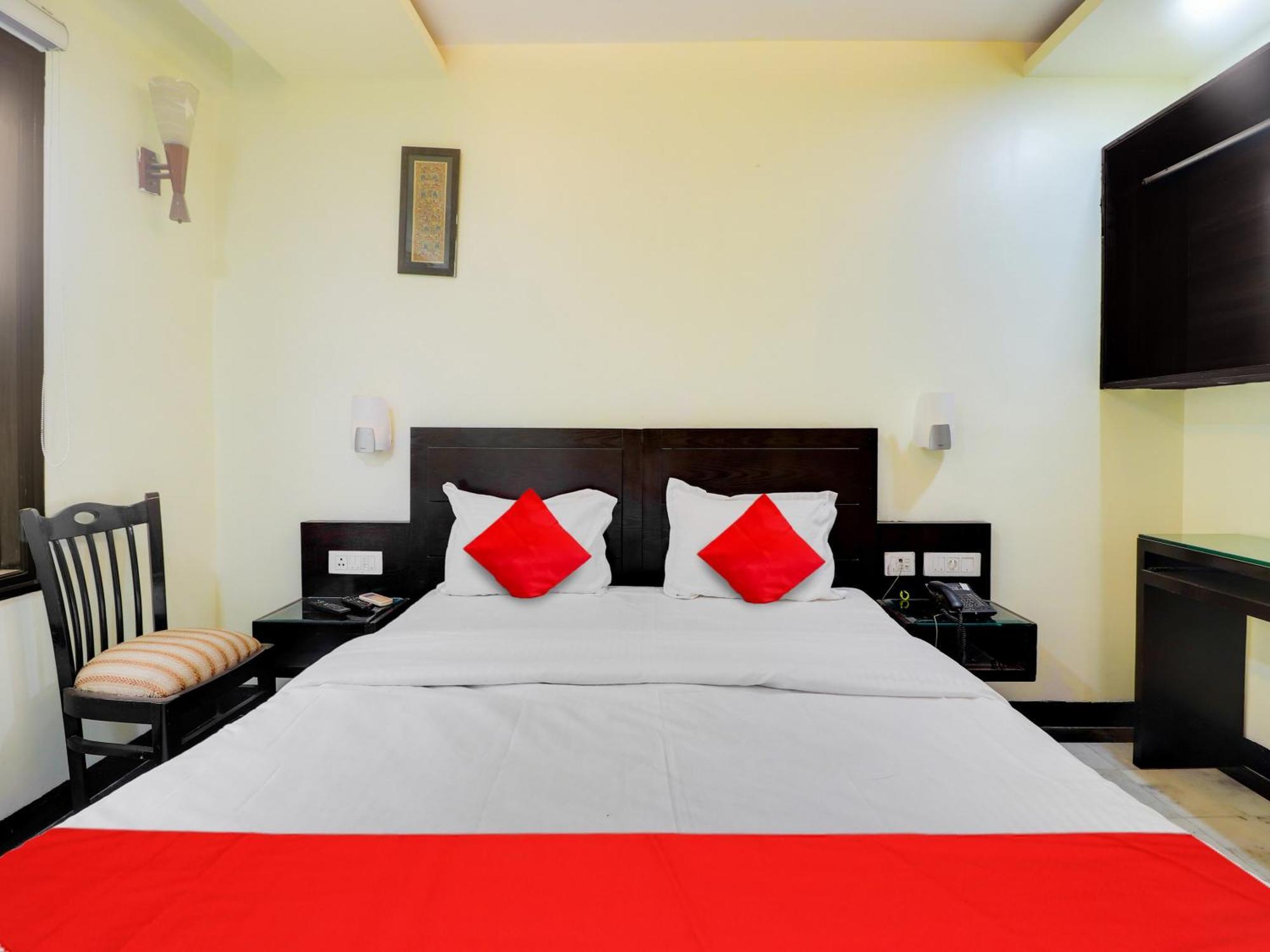 Oyo Flagship Hotel Rudra Palace 아그라 외부 사진