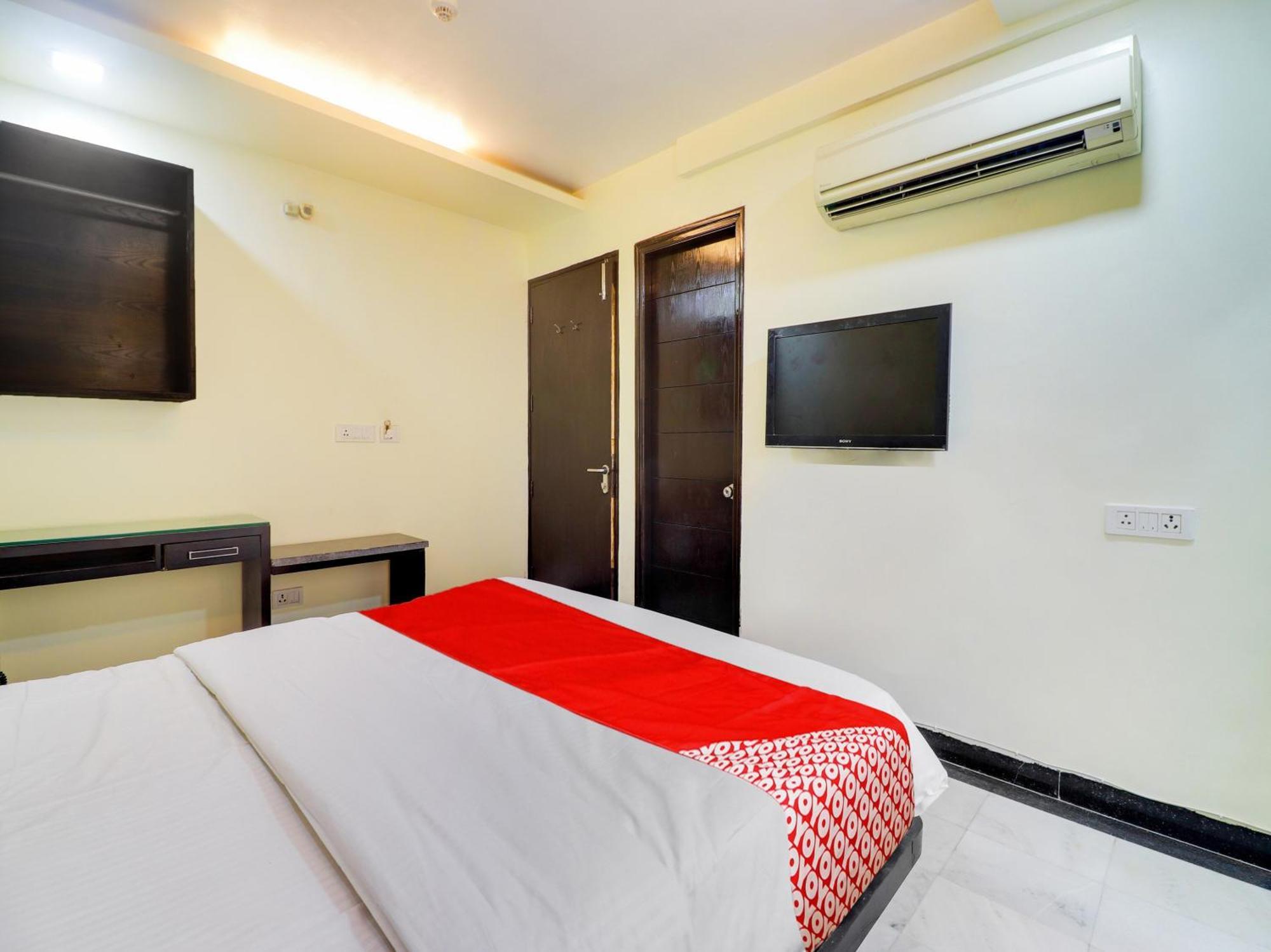 Oyo Flagship Hotel Rudra Palace 아그라 외부 사진